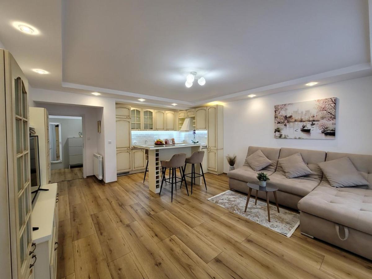Vazov Apartment Kazanłyk Zewnętrze zdjęcie